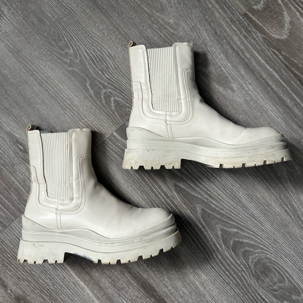 Stradivarius Cream Lug Boots